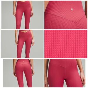 Lululemon V-Waist Yoga Tight 25”’Grid Texture (Size 6) NWT
